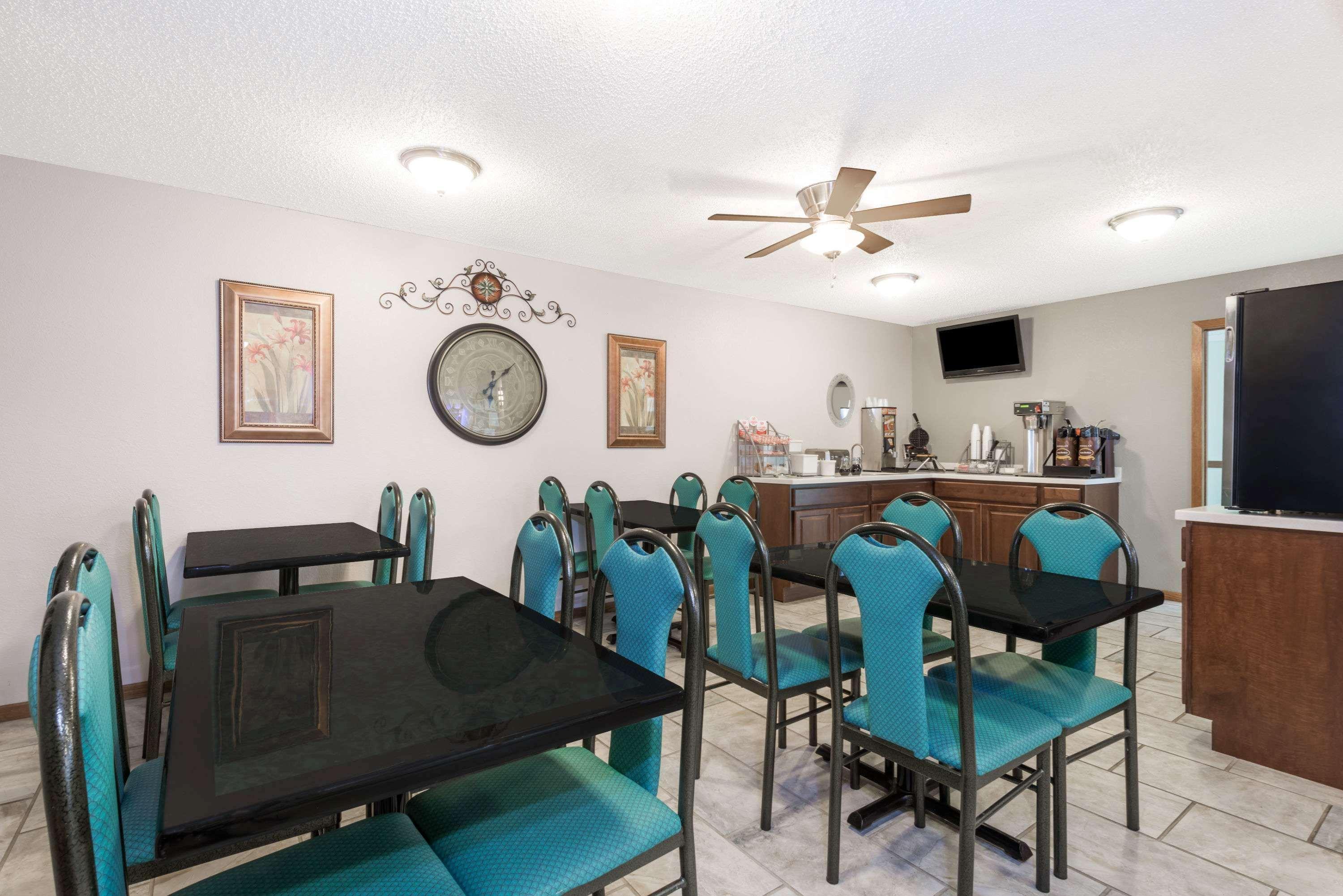 Super 8 By Wyndham Smithville Lake Luaran gambar
