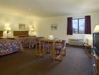 Super 8 By Wyndham Smithville Lake Bilik gambar